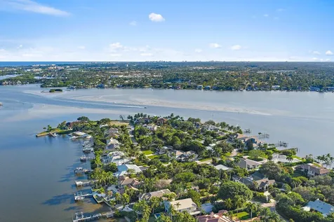18799 Rio Vista Drive Jupiter FL 33469