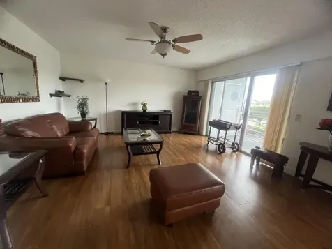 246 Preston F Boca Raton FL 33434