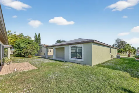 35 S Alhambra Lane Port Saint Lucie FL 34952