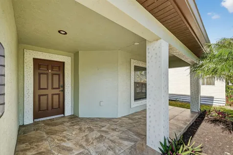 35 S Alhambra Lane Port Saint Lucie FL 34952
