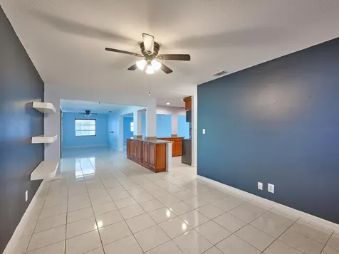 1710 Sw 22nd Street Boynton Beach FL 33426