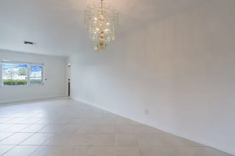 1141 Nw 90th Way Plantation FL 33322