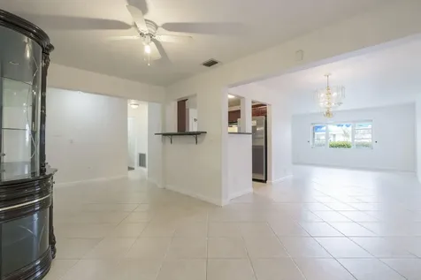 1141 Nw 90th Way Plantation FL 33322