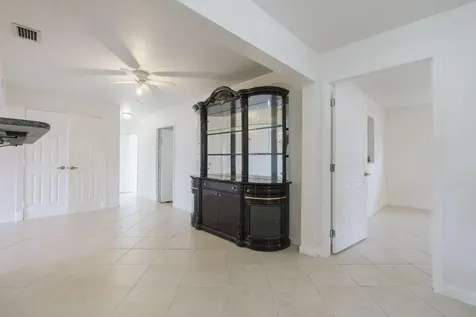 1141 Nw 90th Way Plantation FL 33322