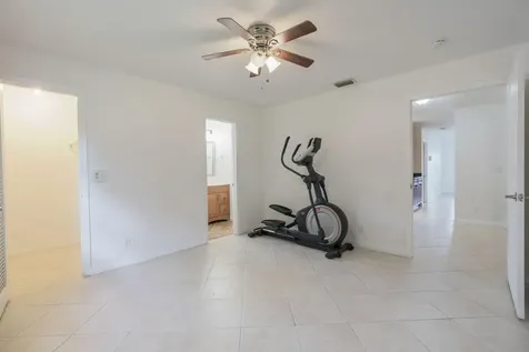 1141 Nw 90th Way Plantation FL 33322