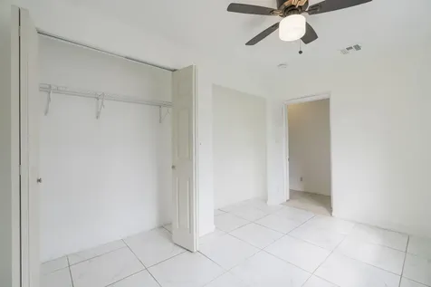 1141 Nw 90th Way Plantation FL 33322