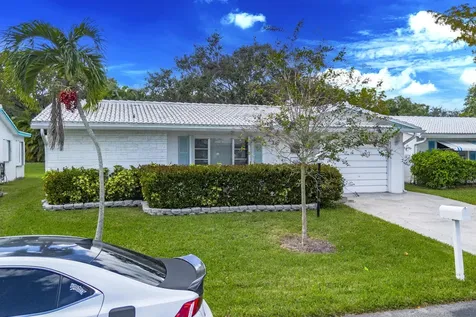 1141 Nw 90th Way Plantation FL 33322