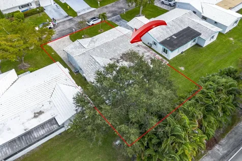 1141 Nw 90th Way Plantation FL 33322