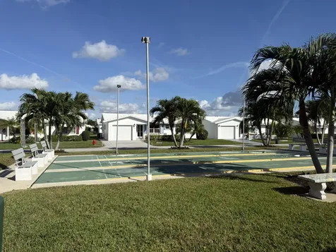 300 Sw Golfview Terrace Boynton Beach FL 33426
