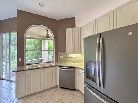 788 Sw Saint Croix Cove Port Saint Lucie FL 34986