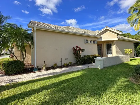 788 Sw Saint Croix Cove Port Saint Lucie FL 34986
