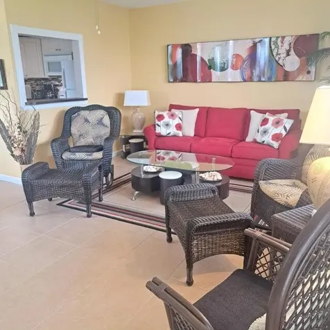 125 Norwich F West Palm Beach FL 33417