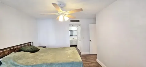 2601 Boundbrook Boulevard Palm Springs FL 33406