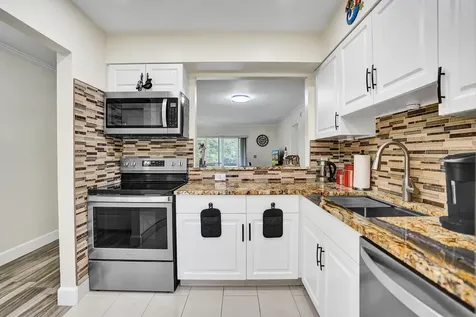 140 Lake Meryl Drive West Palm Beach FL 33411