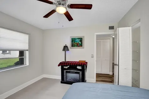 140 Lake Meryl Drive West Palm Beach FL 33411