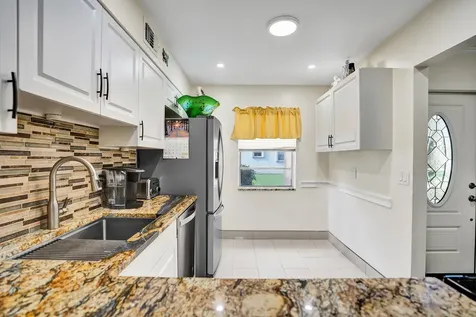 140 Lake Meryl Drive West Palm Beach FL 33411