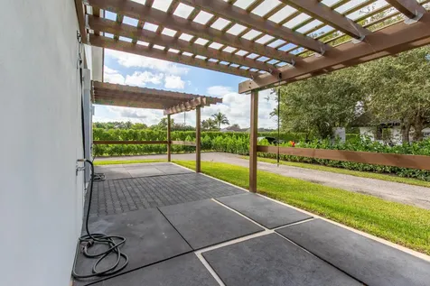 2889 Appaloosa Trail Wellington FL 33414