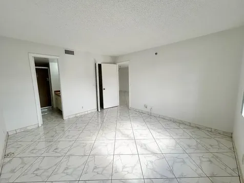 4700 Lucerne Lakes Boulevard Lake Worth FL 33467