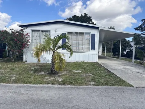 113 Nw 50th St, Lot 219 Deerfield Beach FL 33064