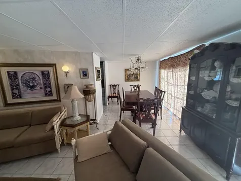 113 Nw 50th St, Lot 219 Deerfield Beach FL 33064