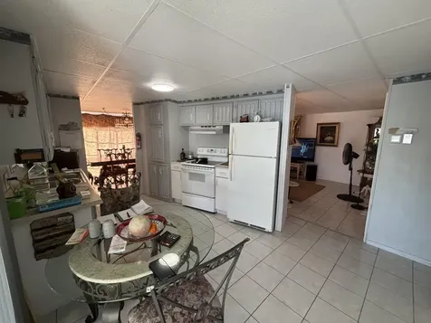 113 Nw 50th St, Lot 219 Deerfield Beach FL 33064