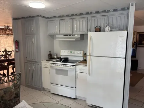 113 Nw 50th St, Lot 219 Deerfield Beach FL 33064