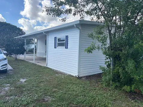 113 Nw 50th St, Lot 219 Deerfield Beach FL 33064