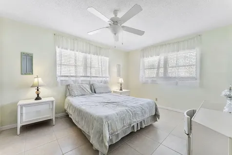 2523 Dudley Drive West Palm Beach FL 33415