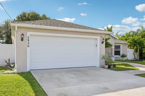 5920 Nw Wolverine Road Port Saint Lucie FL 34986