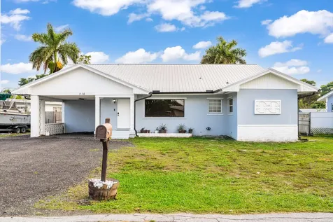 316 Nw Avenue Belle Glade FL 33430