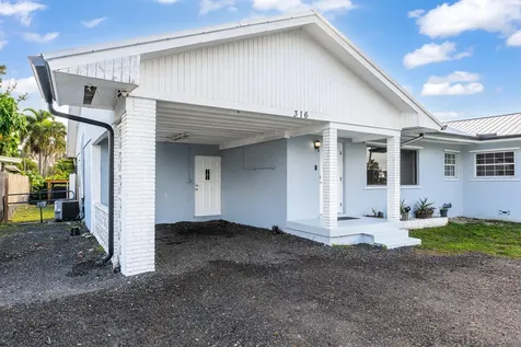 316 Nw Avenue Belle Glade FL 33430