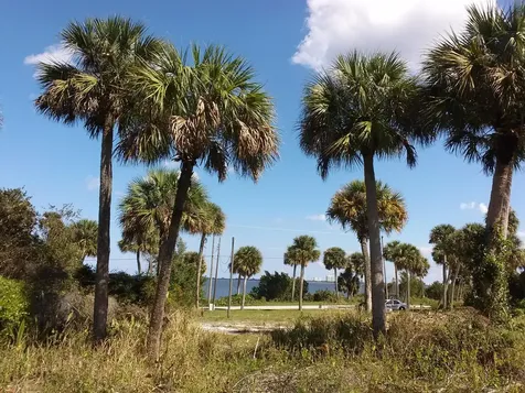 10609 S Indian River S Drive Fort Pierce FL 34982