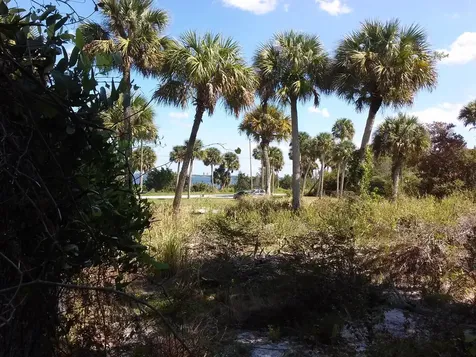 10609 S Indian River S Drive Fort Pierce FL 34982
