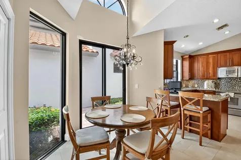 5850 Nw 21st Avenue Boca Raton FL 33496