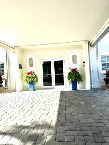 1439 S Ocean Boulevard Lauderdale By The Sea FL 33062