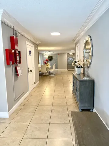1439 S Ocean Boulevard Lauderdale By The Sea FL 33062