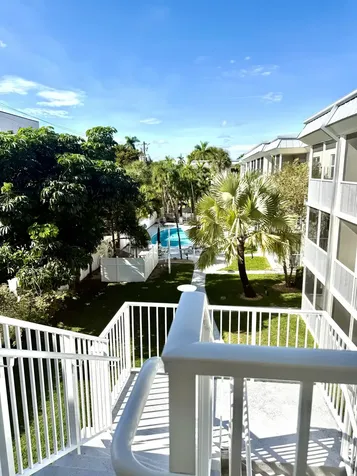 1439 S Ocean Boulevard Lauderdale By The Sea FL 33062