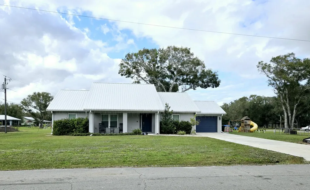603 Nw 11th Avenue Okeechobee FL 34972