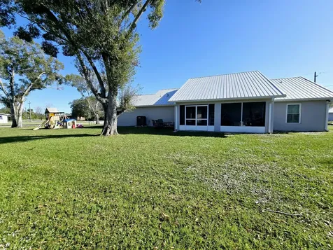 603 Nw 11th Avenue Okeechobee FL 34972