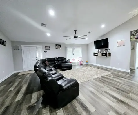 603 Nw 11th Avenue Okeechobee FL 34972