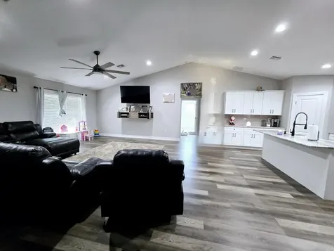 603 Nw 11th Avenue Okeechobee FL 34972
