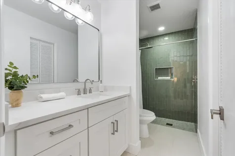10967 Lake Front Place Boca Raton FL 33498