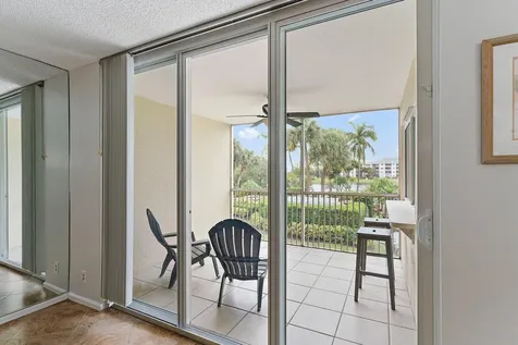 353 S Us Highway 1 Jupiter FL 33477