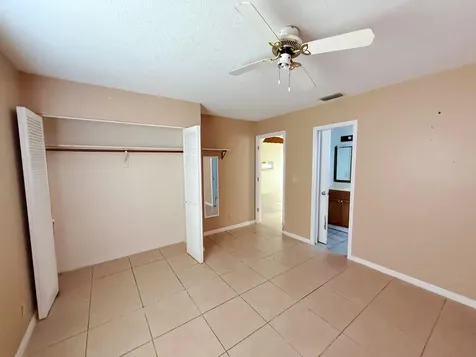 2361 Se 27th Street Okeechobee FL 34974