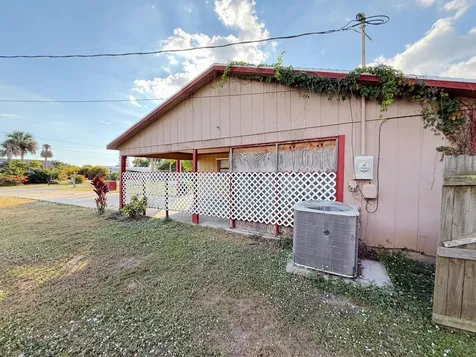 2361 Se 27th Street Okeechobee FL 34974
