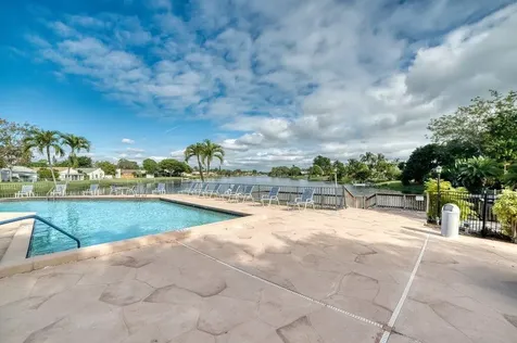 905 Nw 22nd Avenue Delray Beach FL 33445