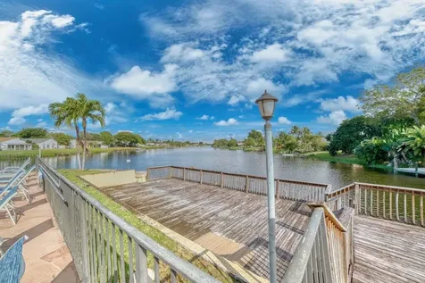 905 Nw 22nd Avenue Delray Beach FL 33445