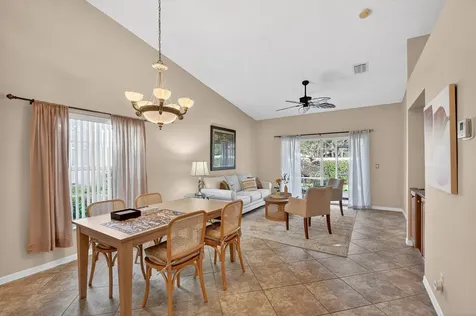 8536 Logia Circle Boynton Beach FL 33472