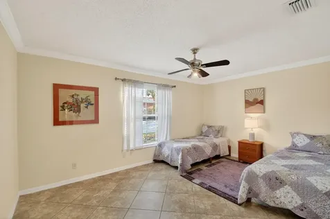 8536 Logia Circle Boynton Beach FL 33472
