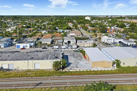 4504 Georgia Avenue West Palm Beach FL 33405